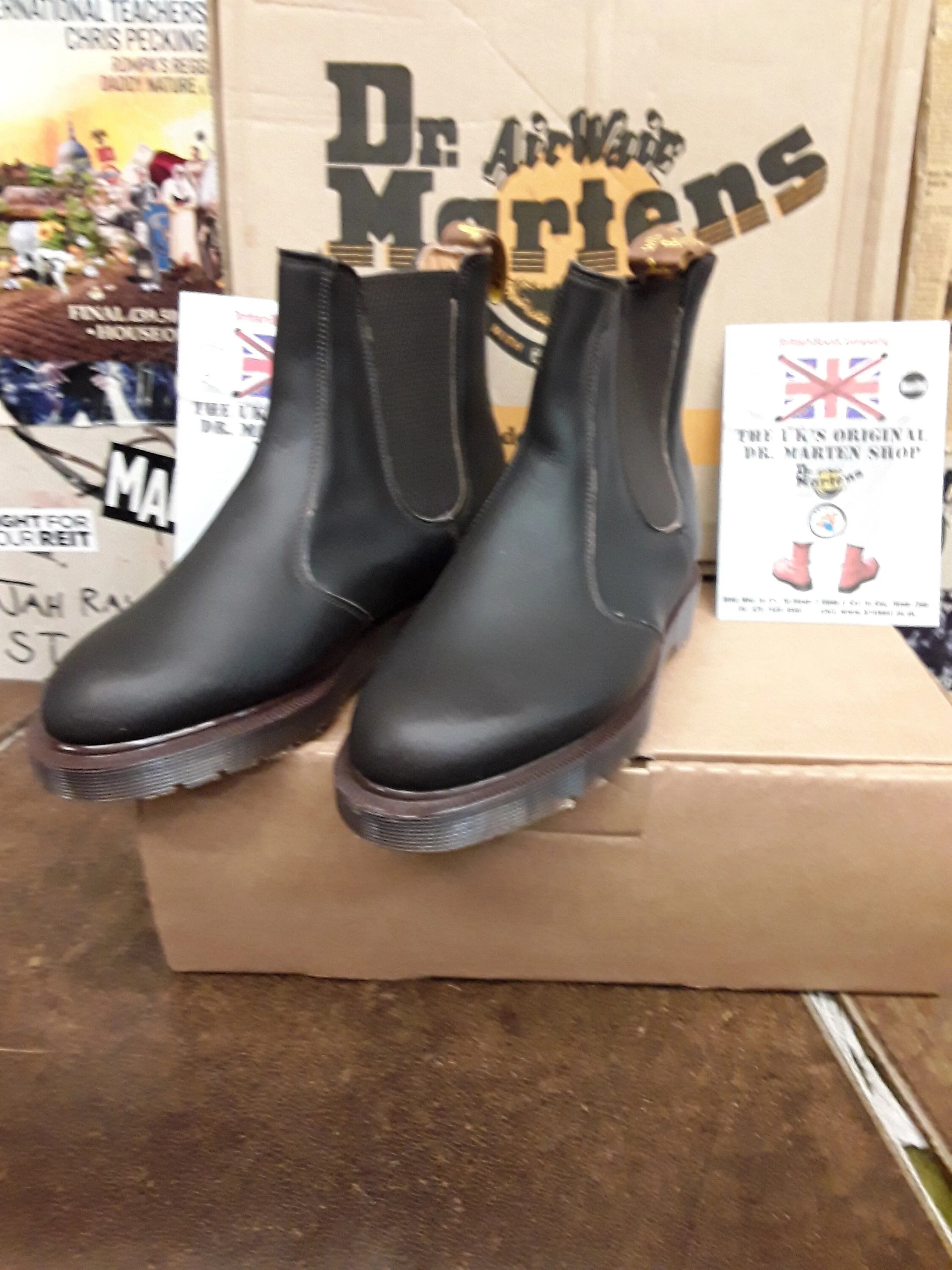 Dr Martens 2976 Made in England Chelsea Boot Brown Size 4