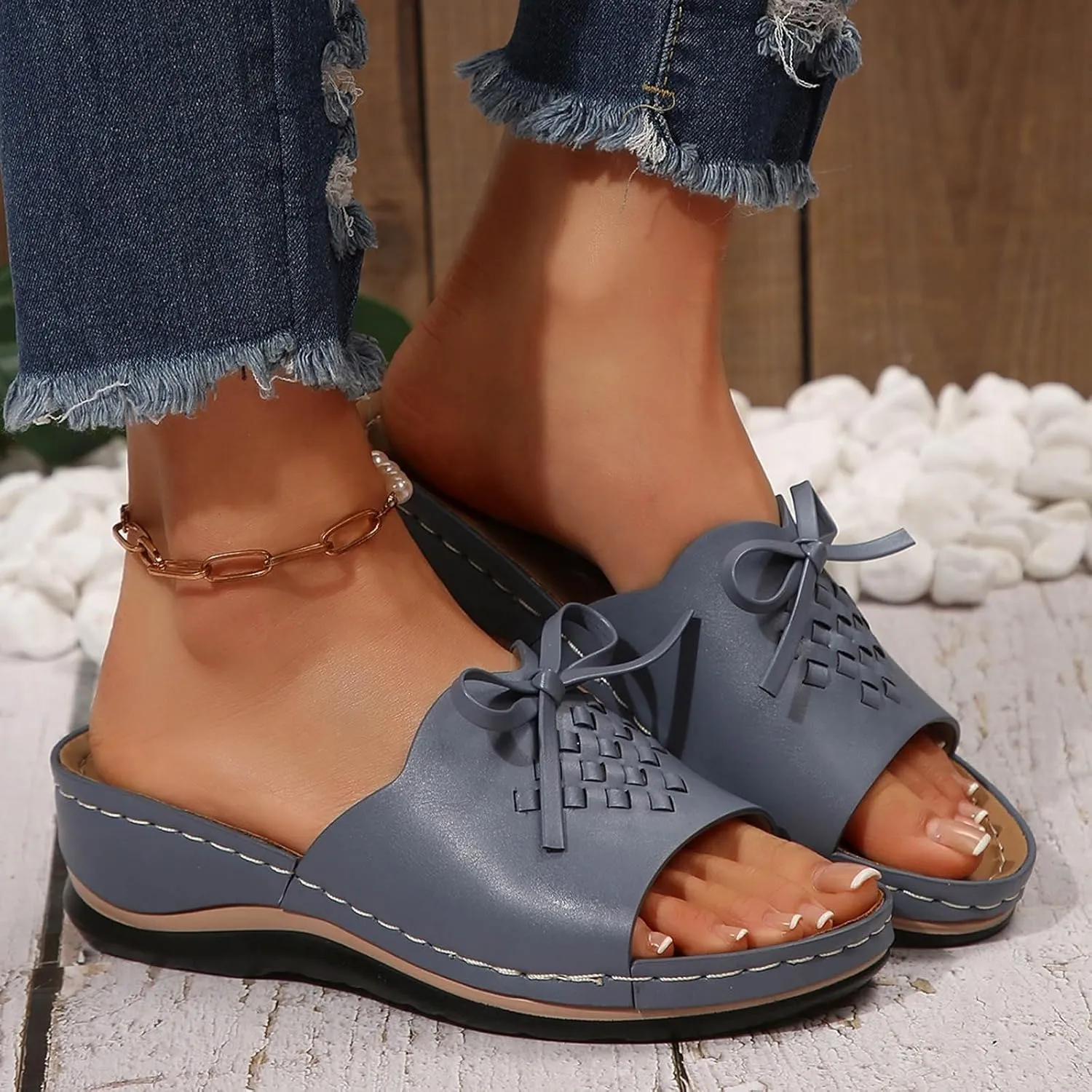 Fashionable Women's Slippers Comfortable Open Toe Wedge Sandals for Casual Relaxation Summer Stylish Footwear
