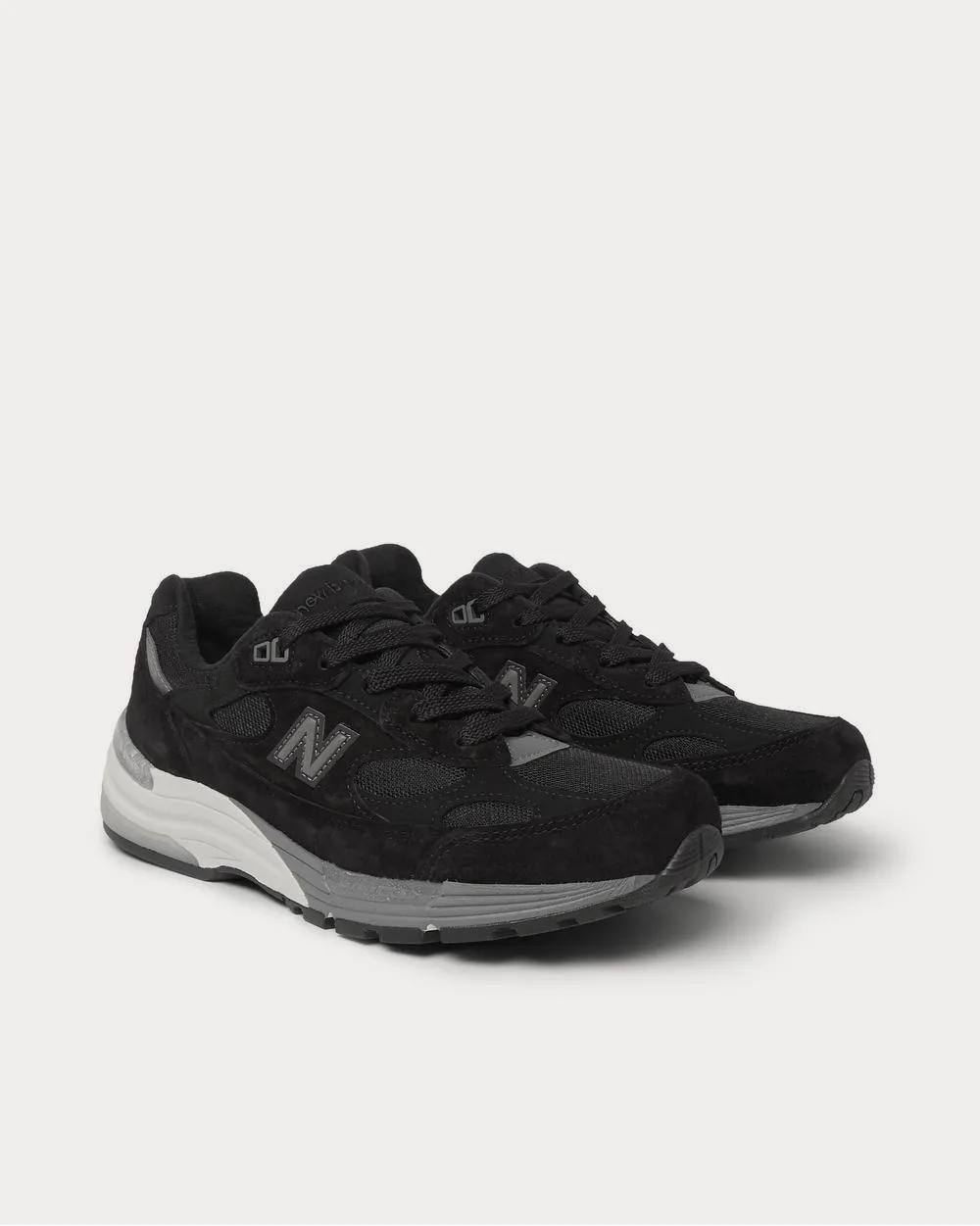 M992 Suede, Nubuck and Mesh  Black low top sneakers