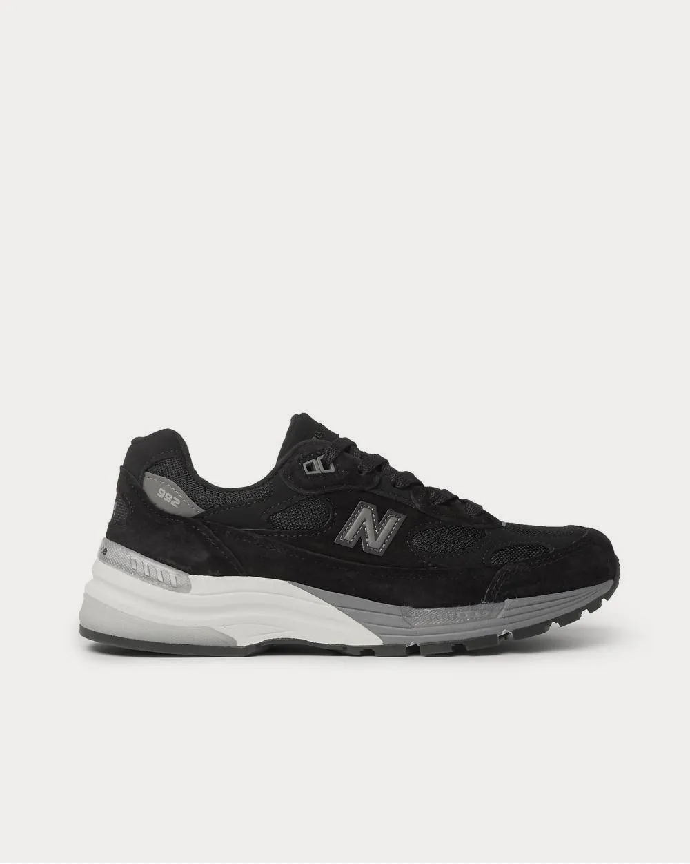 M992 Suede, Nubuck and Mesh  Black low top sneakers