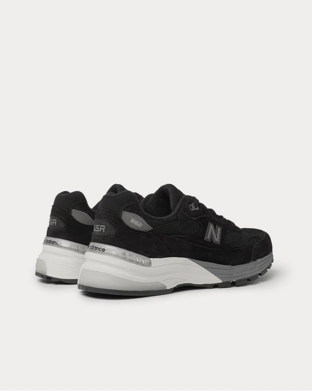 M992 Suede, Nubuck and Mesh  Black low top sneakers