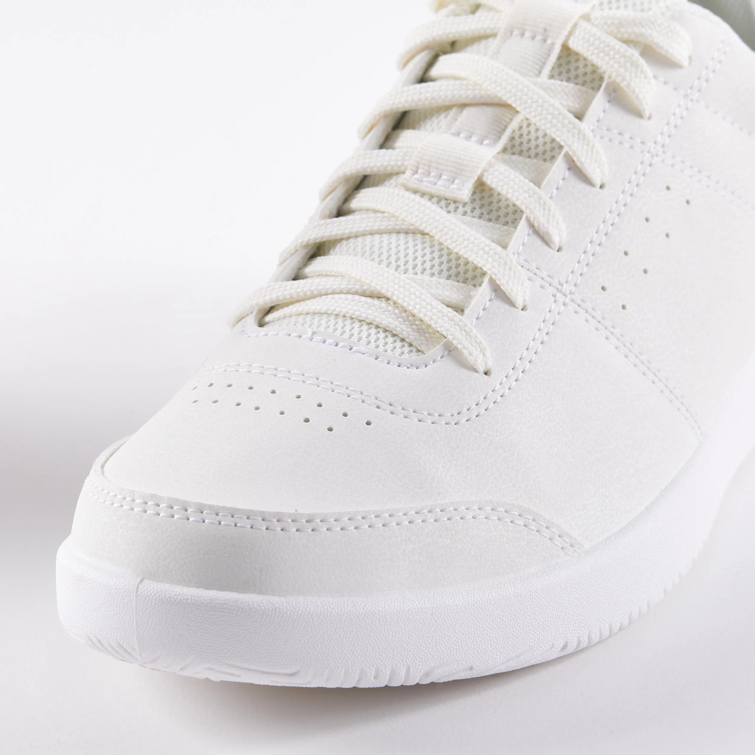 Men's tennis shoes - Multicourt Essential Cream ARTENGO, eggshell