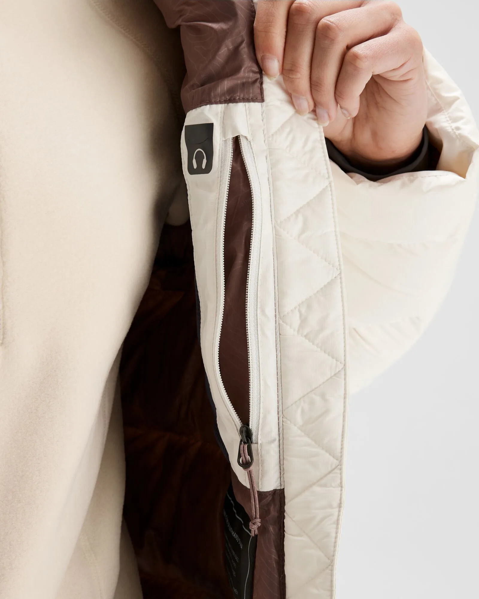 Women's Epiq Down Jacket - Natural
