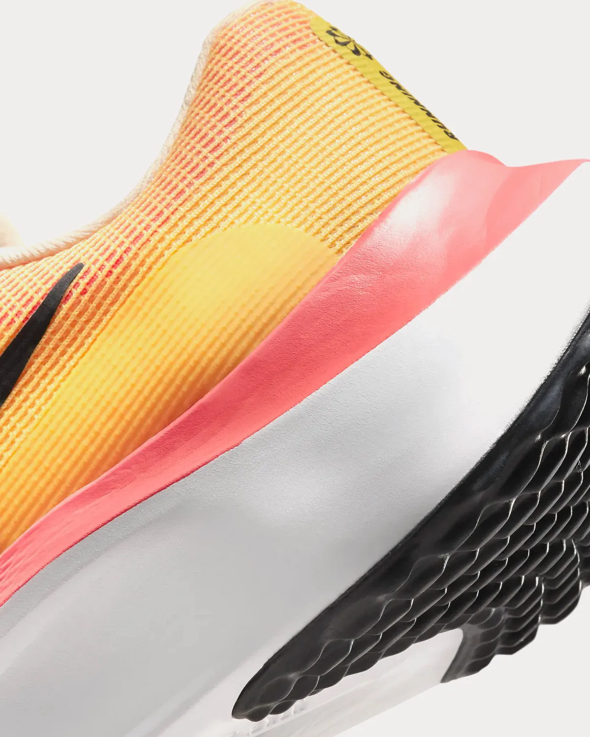 Zoom Fly 5 Topaz Gold / Sea Coral / White / Black Running Shoes
